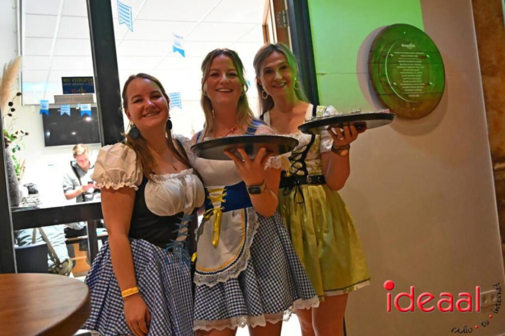 Lees meer over het artikel Dorpshuis Drempt was even helemaal in Oktoberfest-sfeer