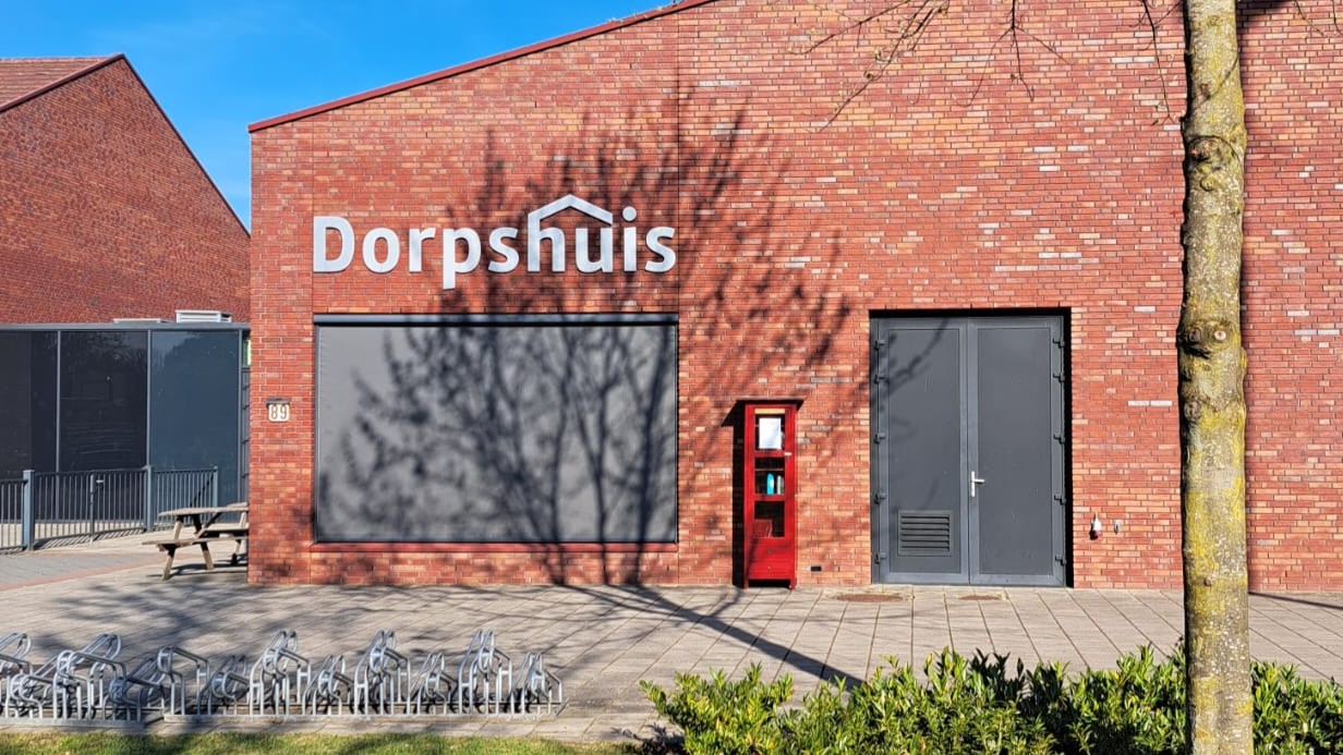 NIEUW INITIATIEF: DEELKAST BIJ DORPSHUIS DREMPT